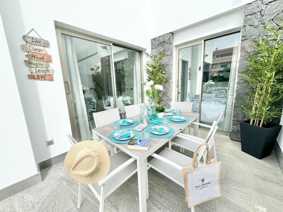 Welcome To Villa Bali A Luxurious Modern Getaway Los Cristianos  Exterior photo